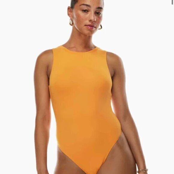 Aritzia Babaton Contour Bodysuit In Mustard Yellow- Size 1X - Picture 1 of 11